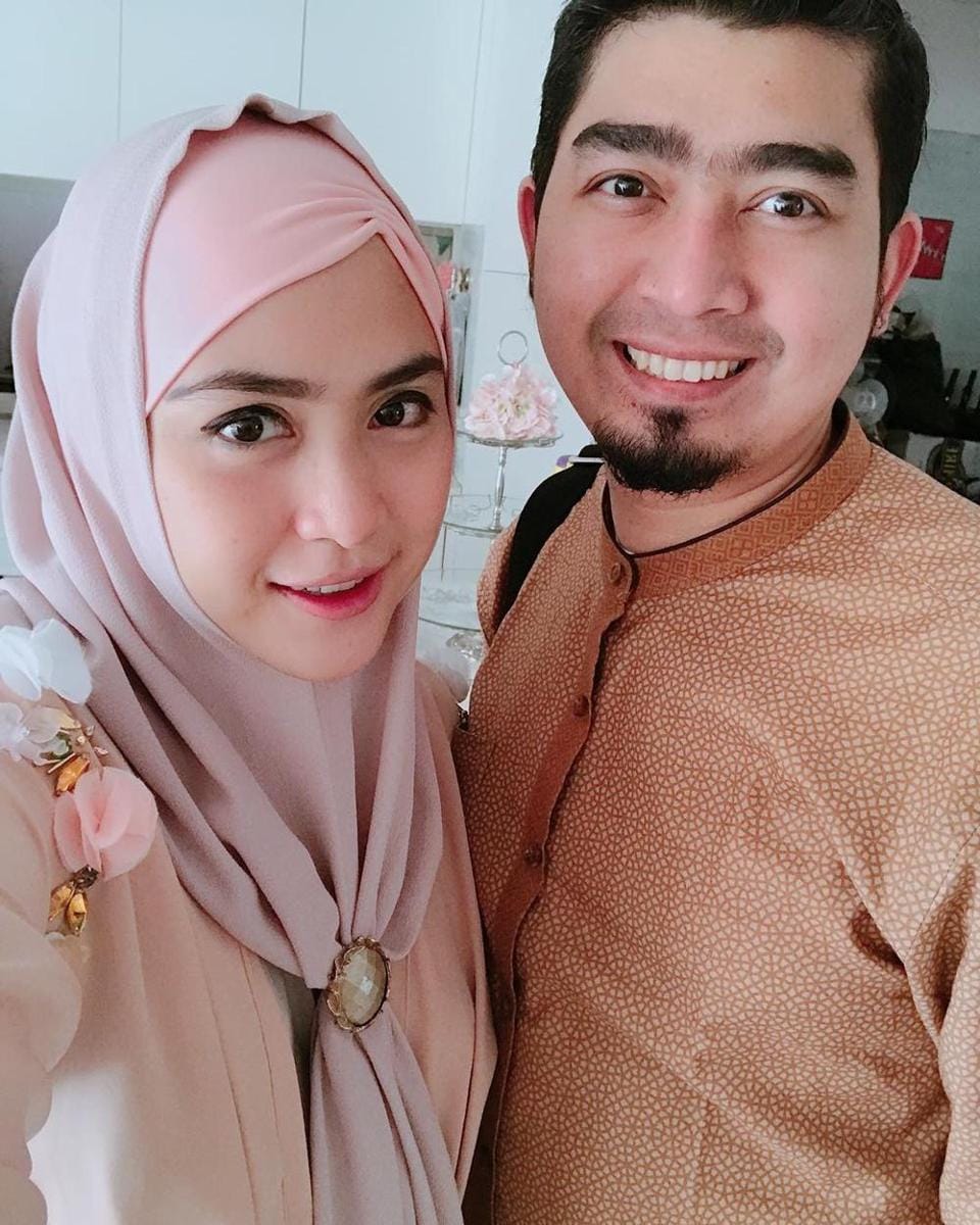 Instagram.com/apriljasmine85