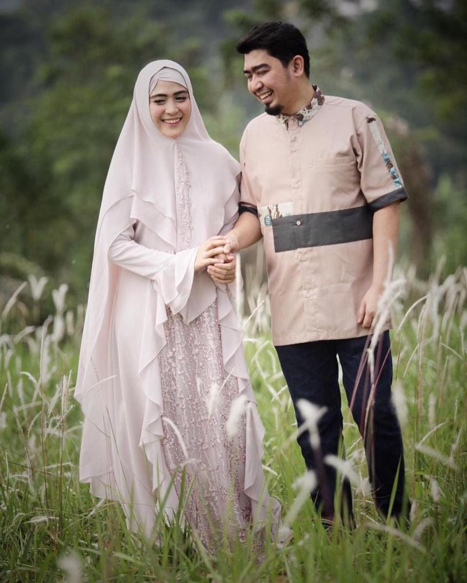 Instagram.com/apriljasmine85