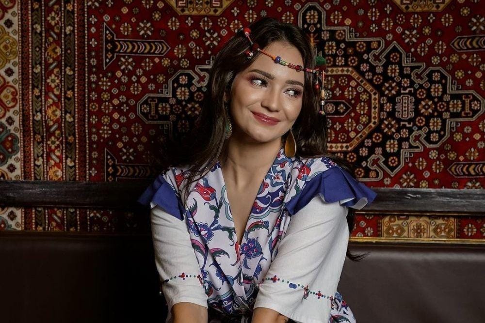 instagram.com/enzystoria