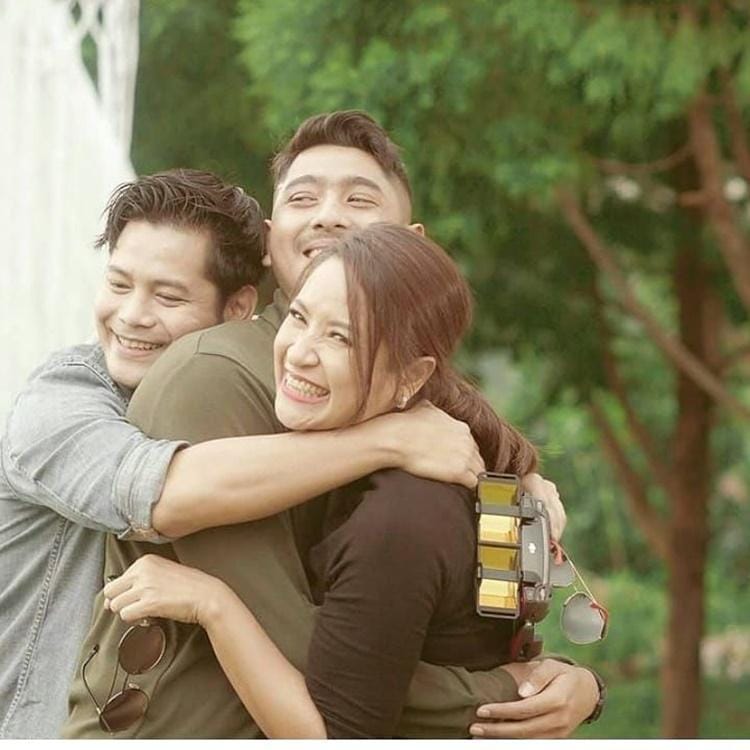 Instagram.com/keluarga_besar_alfahri_2424