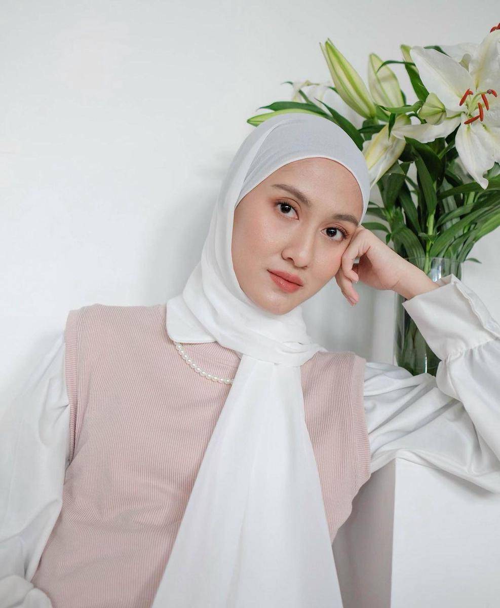 instagram.com/inasrana