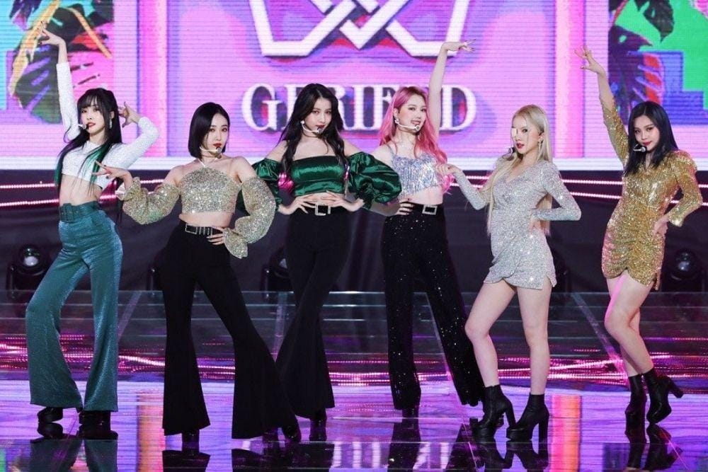 Bubar, Potret Member Gfriend di Atas Panggung yang Akan Dirindukan
