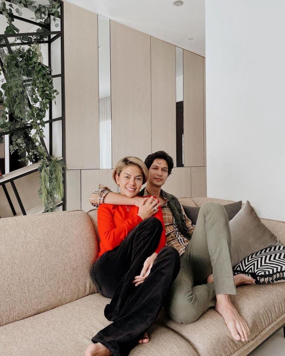 Instagram.com/nikitamirzanimawardi_172