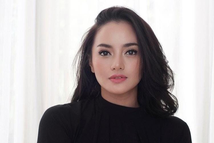 Instagram.com/ririnekawati
