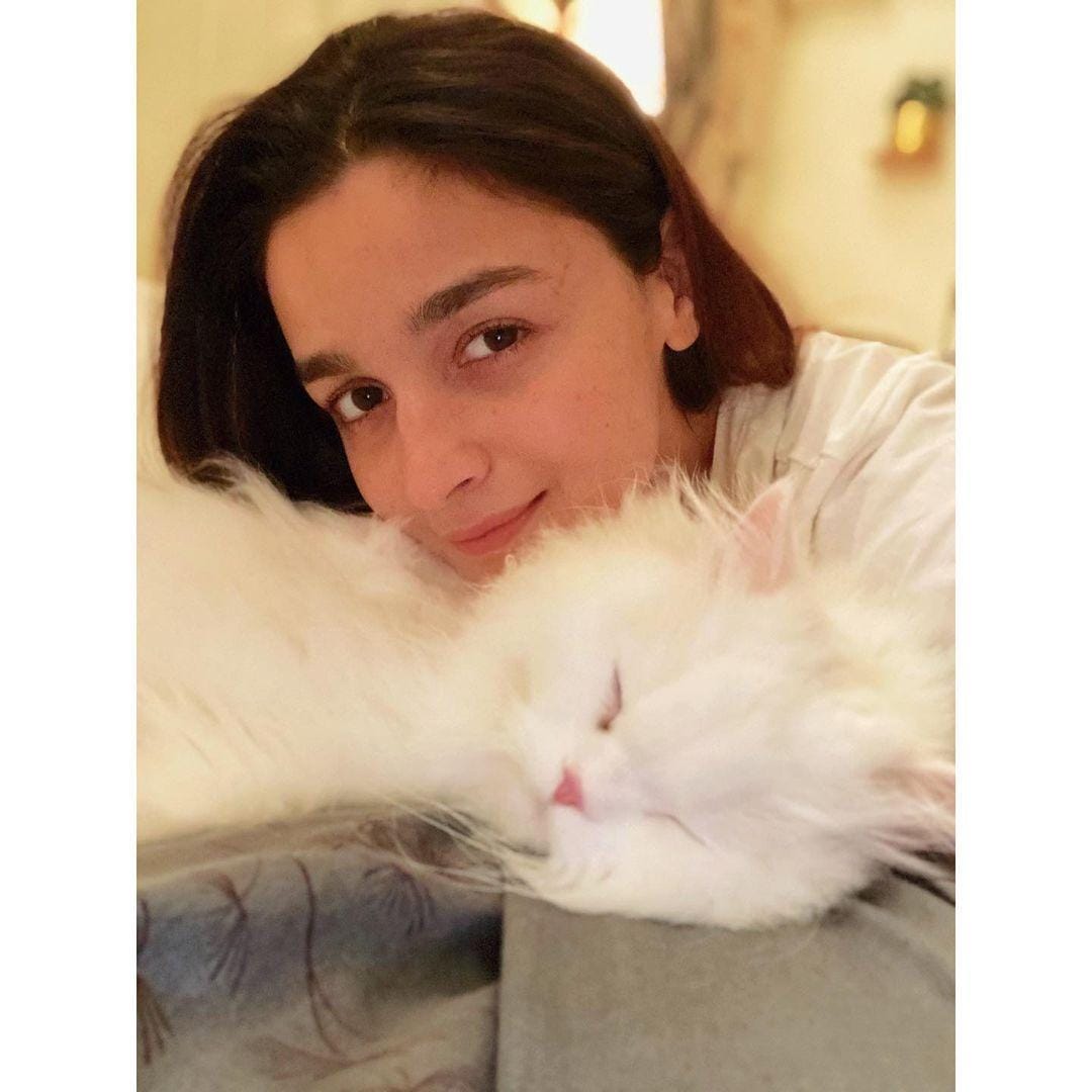 instagram.com/aliaabhatt