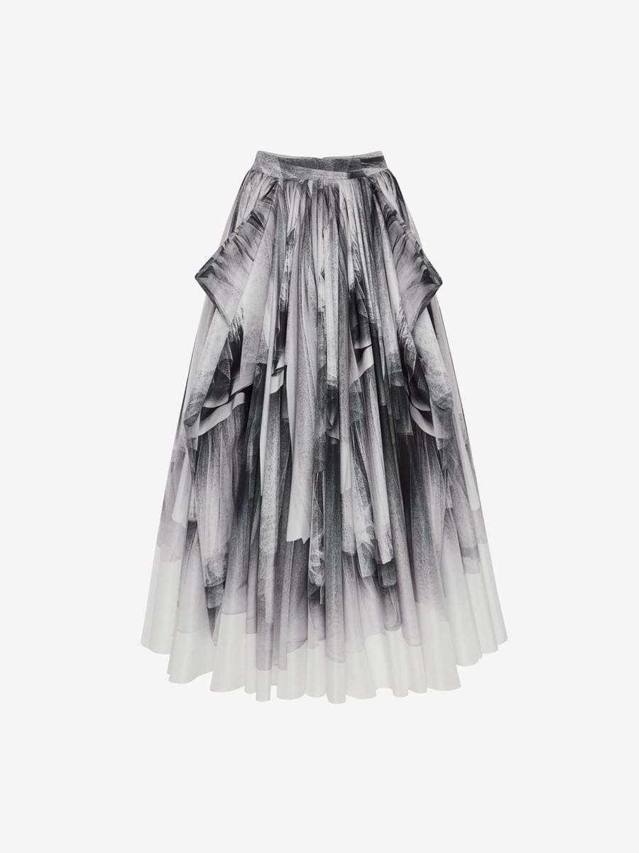 alexandermcqueen.com