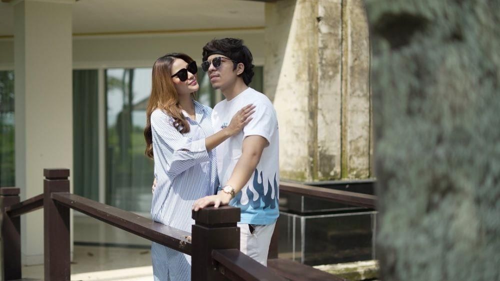 Instagram.com/aurelie.hermansyah