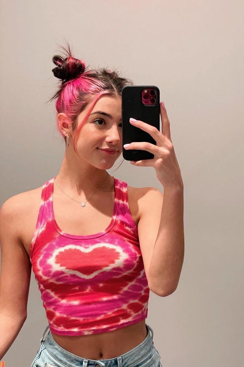 instagram.com/charlidamelio