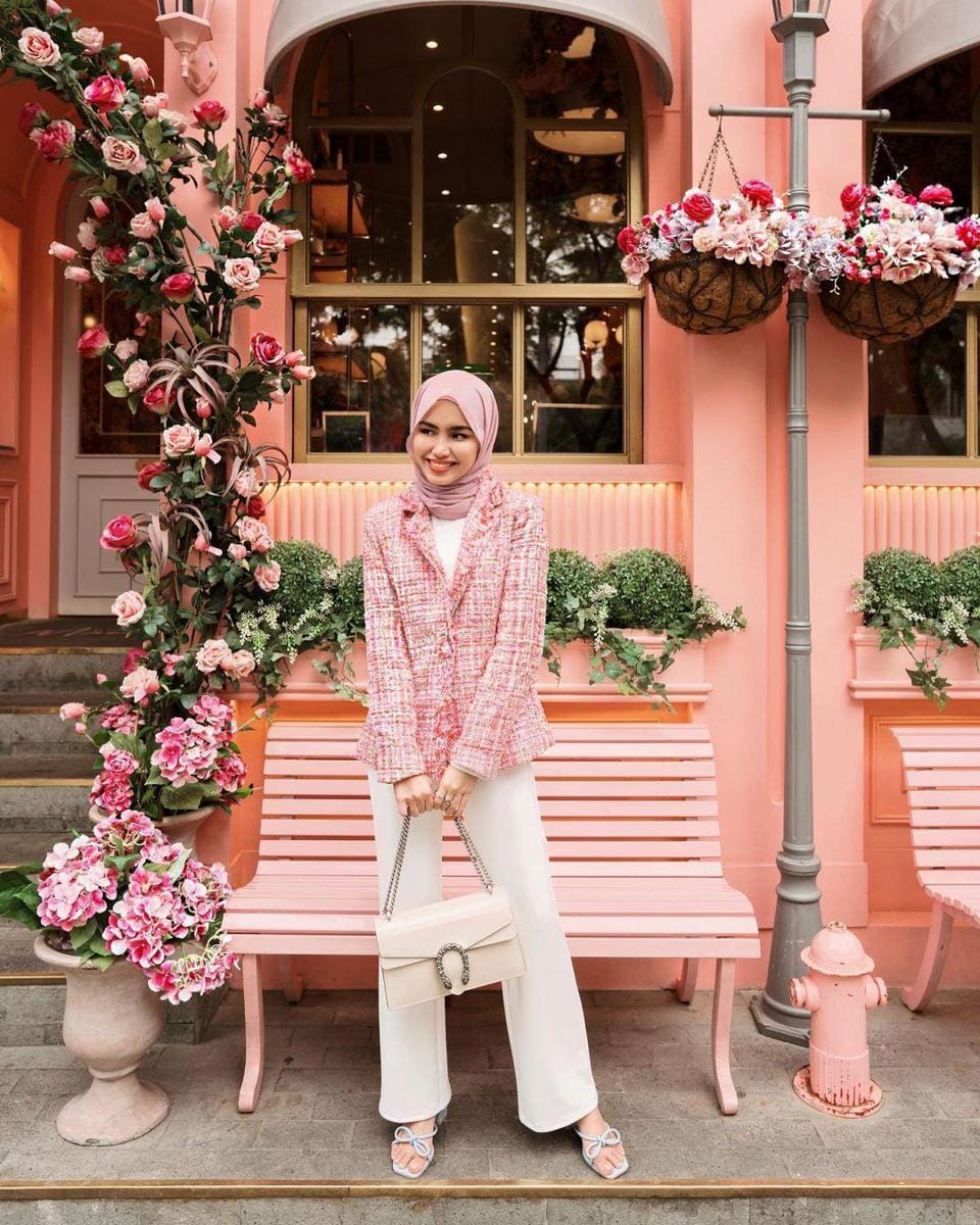 instagram.com/sashfir