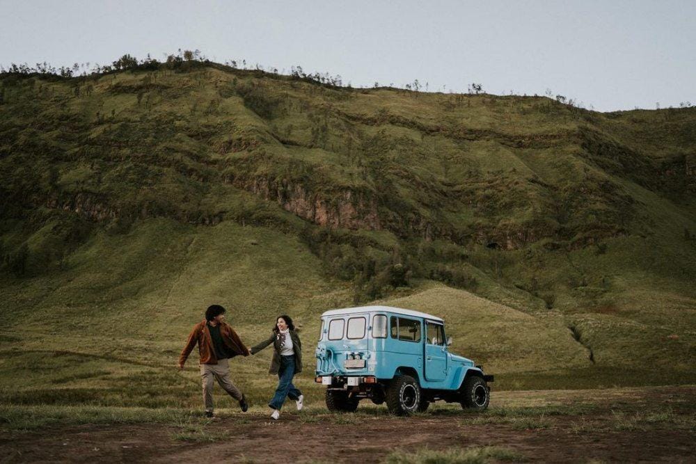 (Arla Productions) Instagram.com/clairineclay