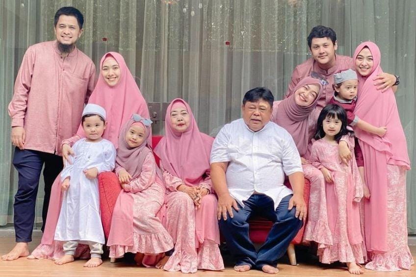 Instagram.com/riaricis1795