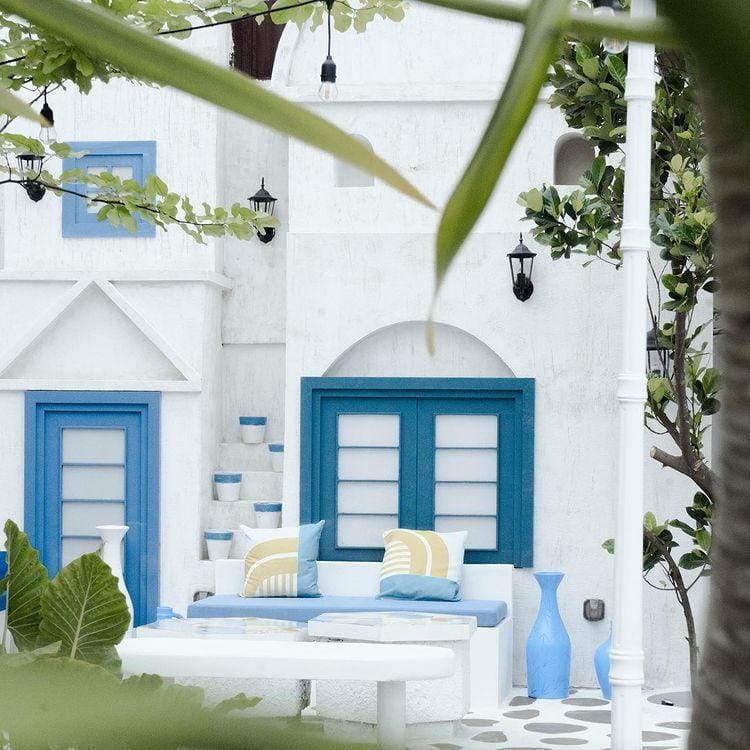 instagram.com/ anetos.coffeebrunch