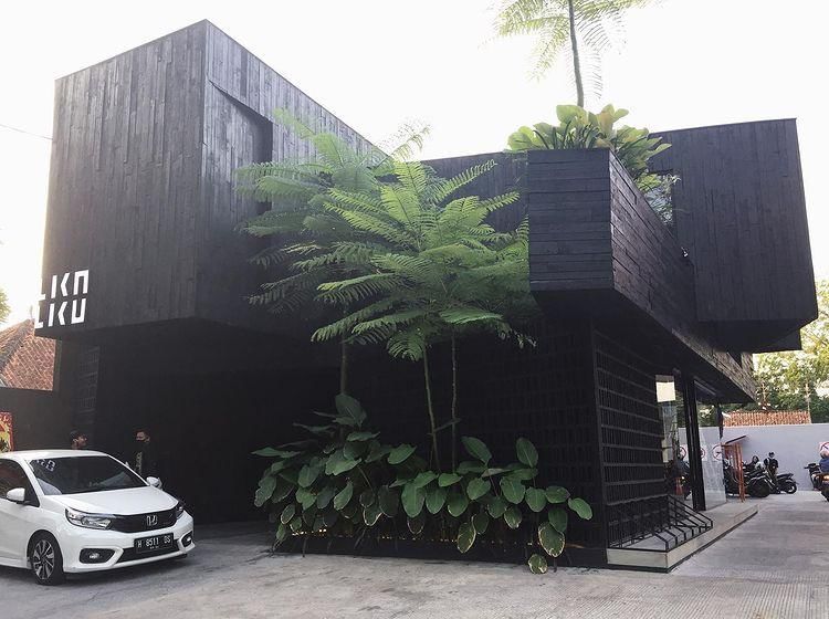 instagram.com/ rositajalanjalan