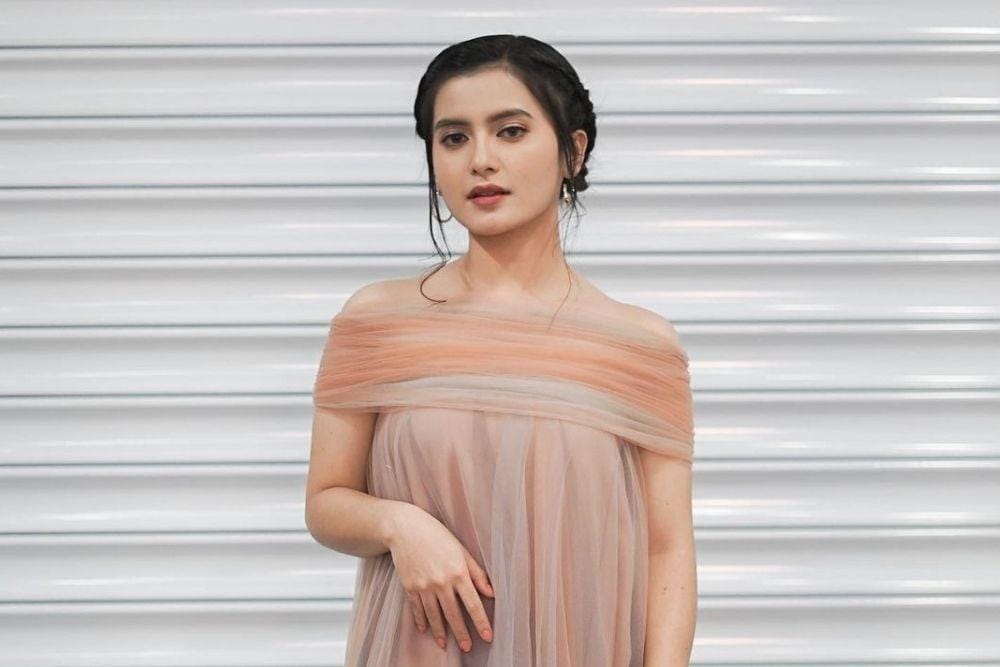 instagram.com/femilasinukaban