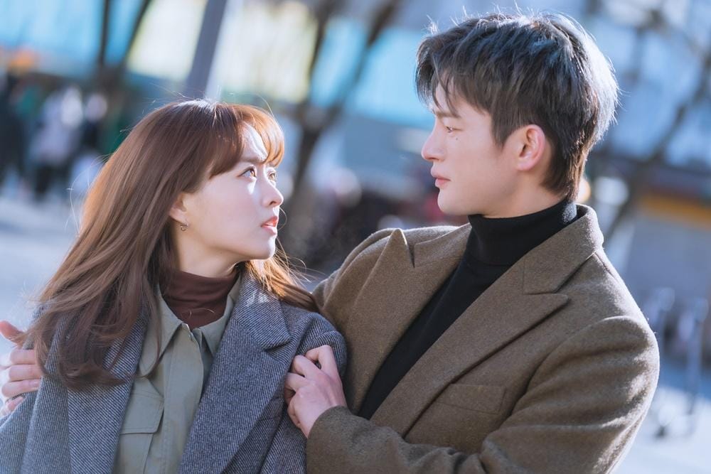 Adu Chemistry 3 Pasangan di Drama 'Doom At Your Service', Susah Milih!