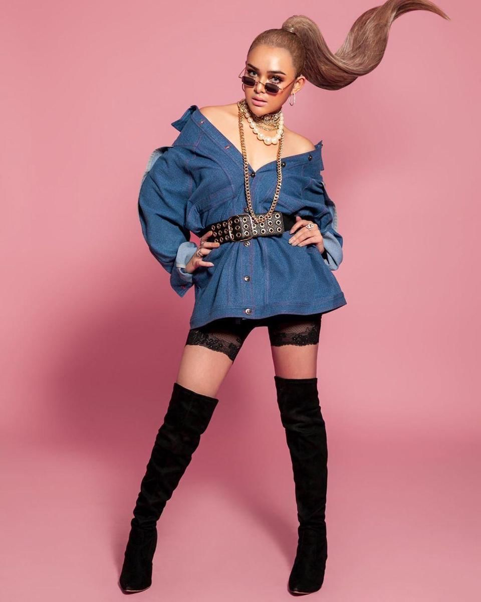 instagram.com/amandamanopo