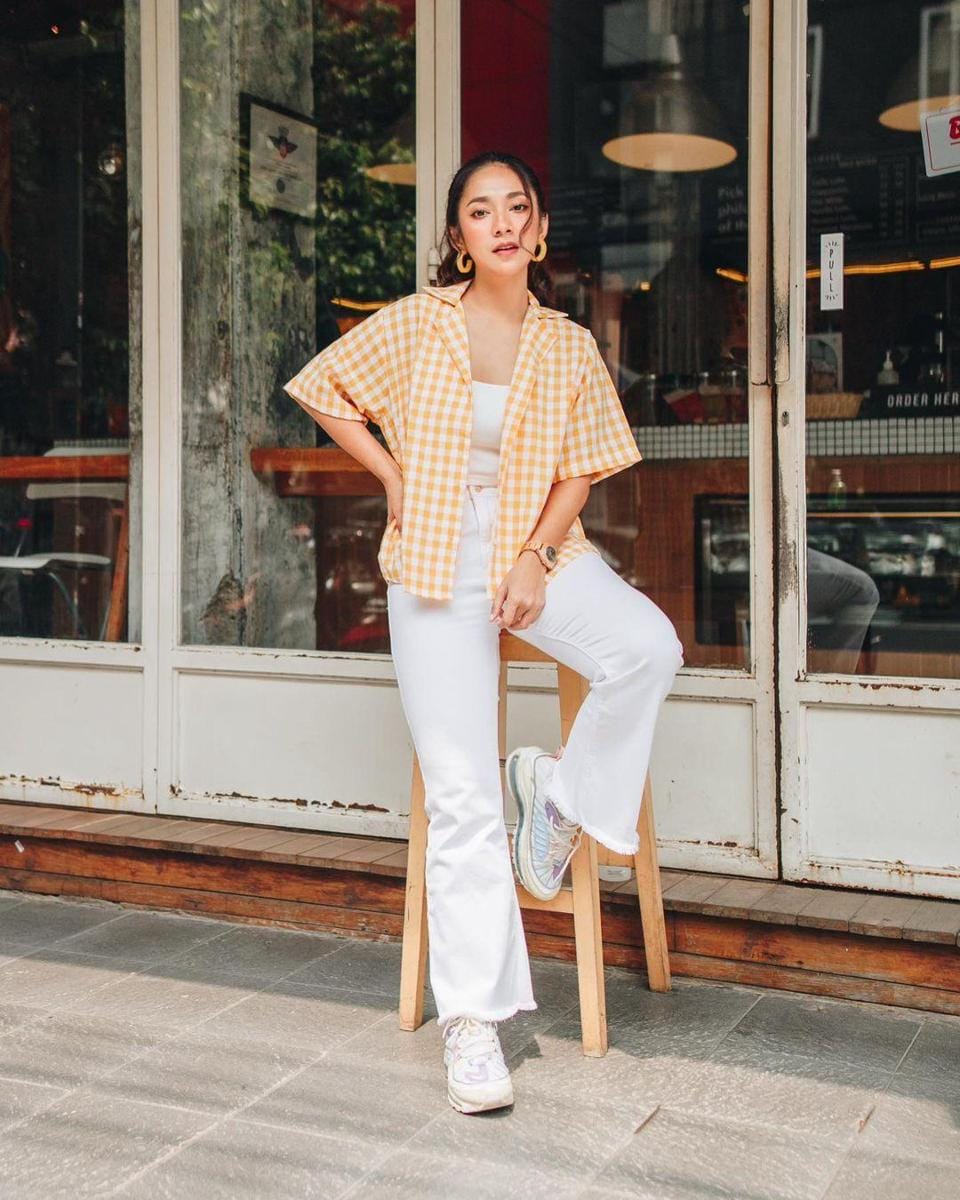 instagram.com/dindakirana.s