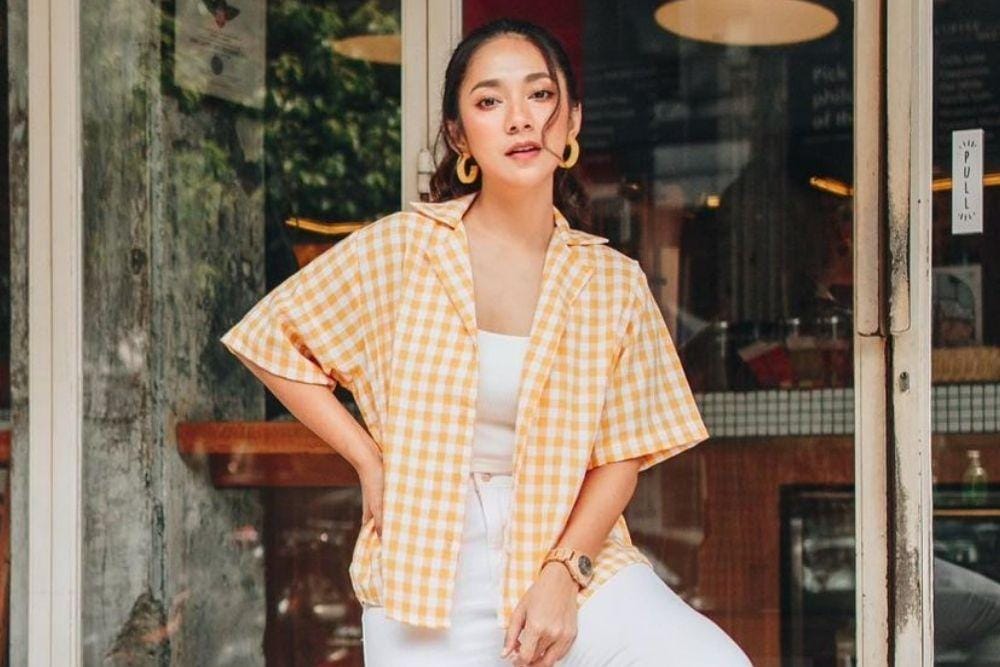 instagram.com/dindakirana.s