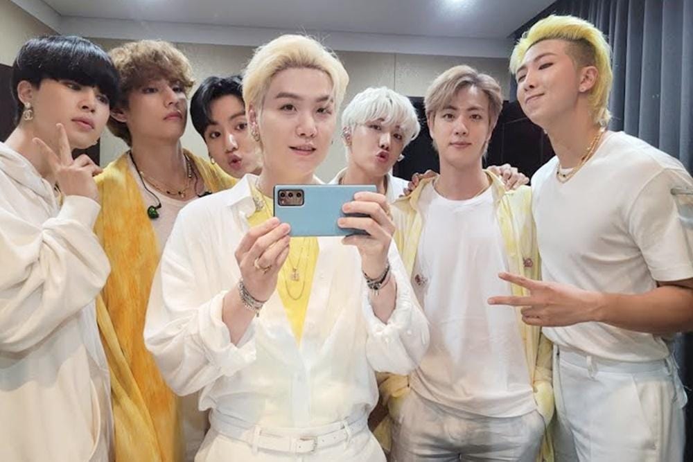 Twitter.com/bts_twt