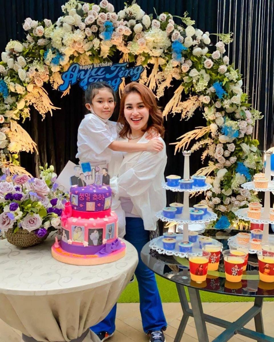 Instagram.com/ayutingting92