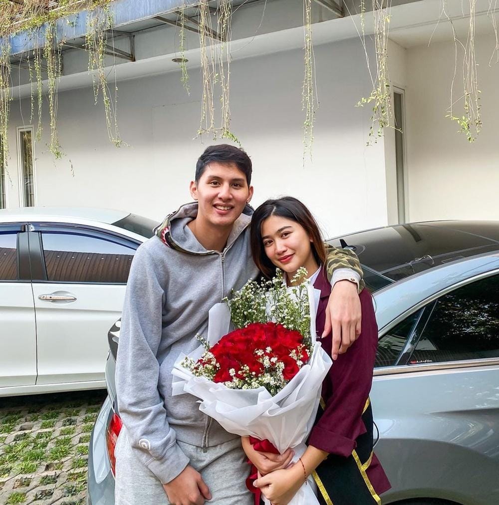 Instagram.com/josephinefirmstone