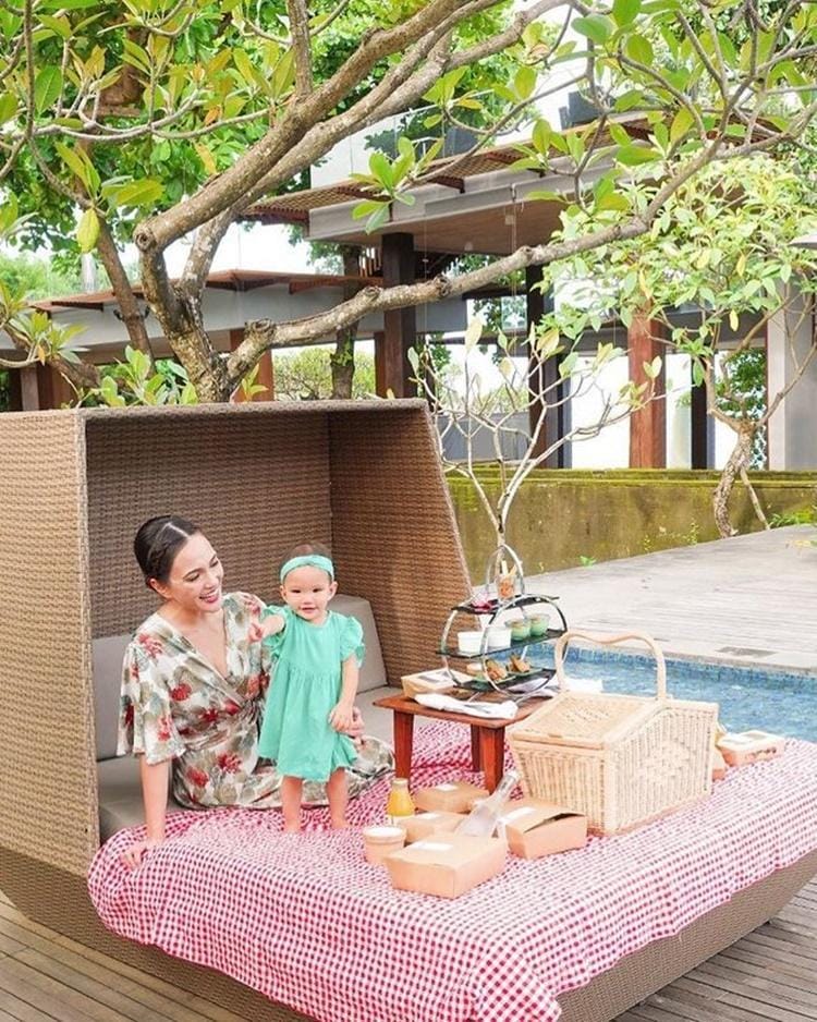 Instagram.com/shandyaulia