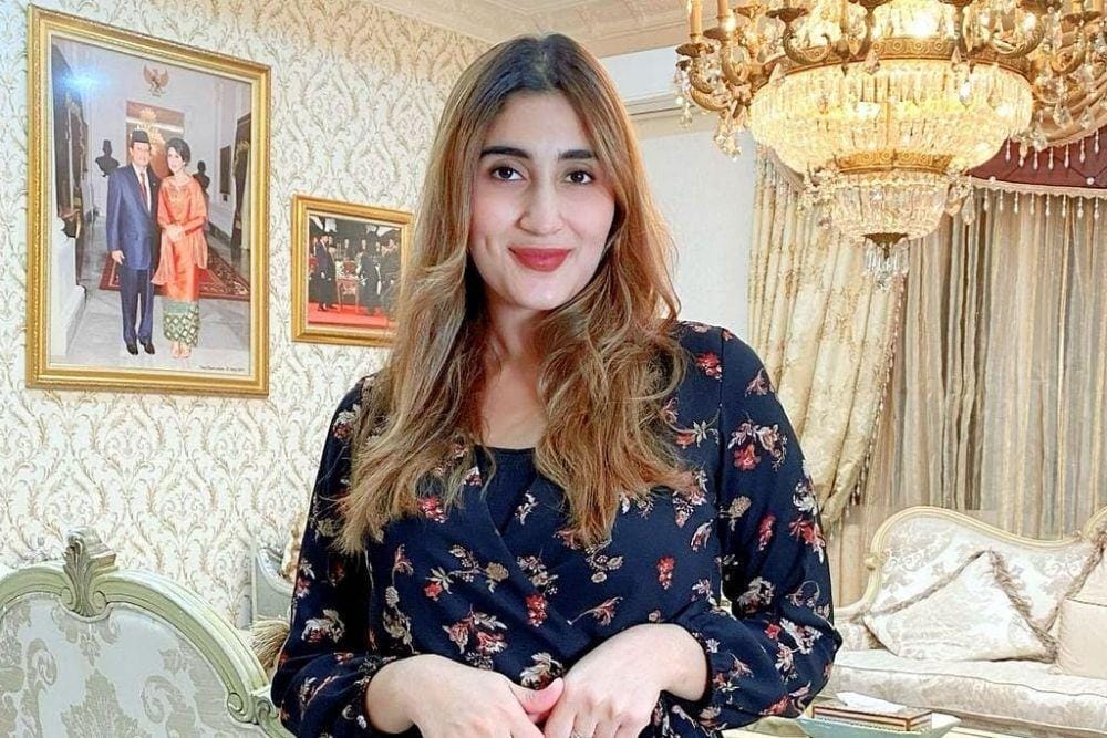 instagram.com/tanianadiraa