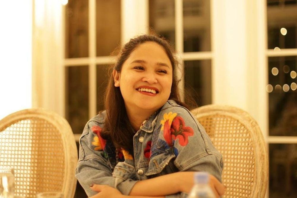instagram.com/revtiayunatasya