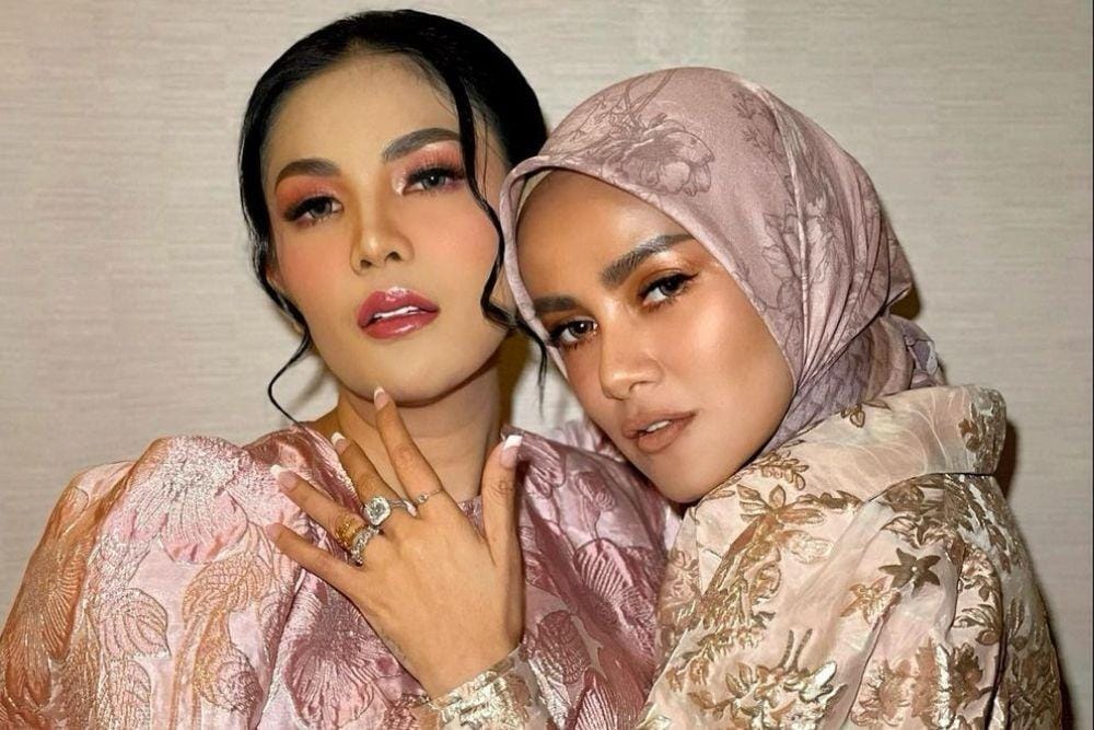 Persahabatan Dikabarkan Hancur, Adu Kece Nindy Ayunda vs Olla Ramlan