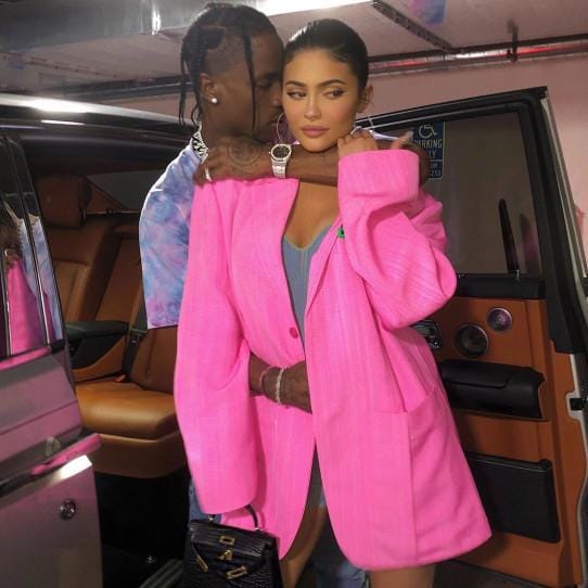 instagram.com/kyliejenner