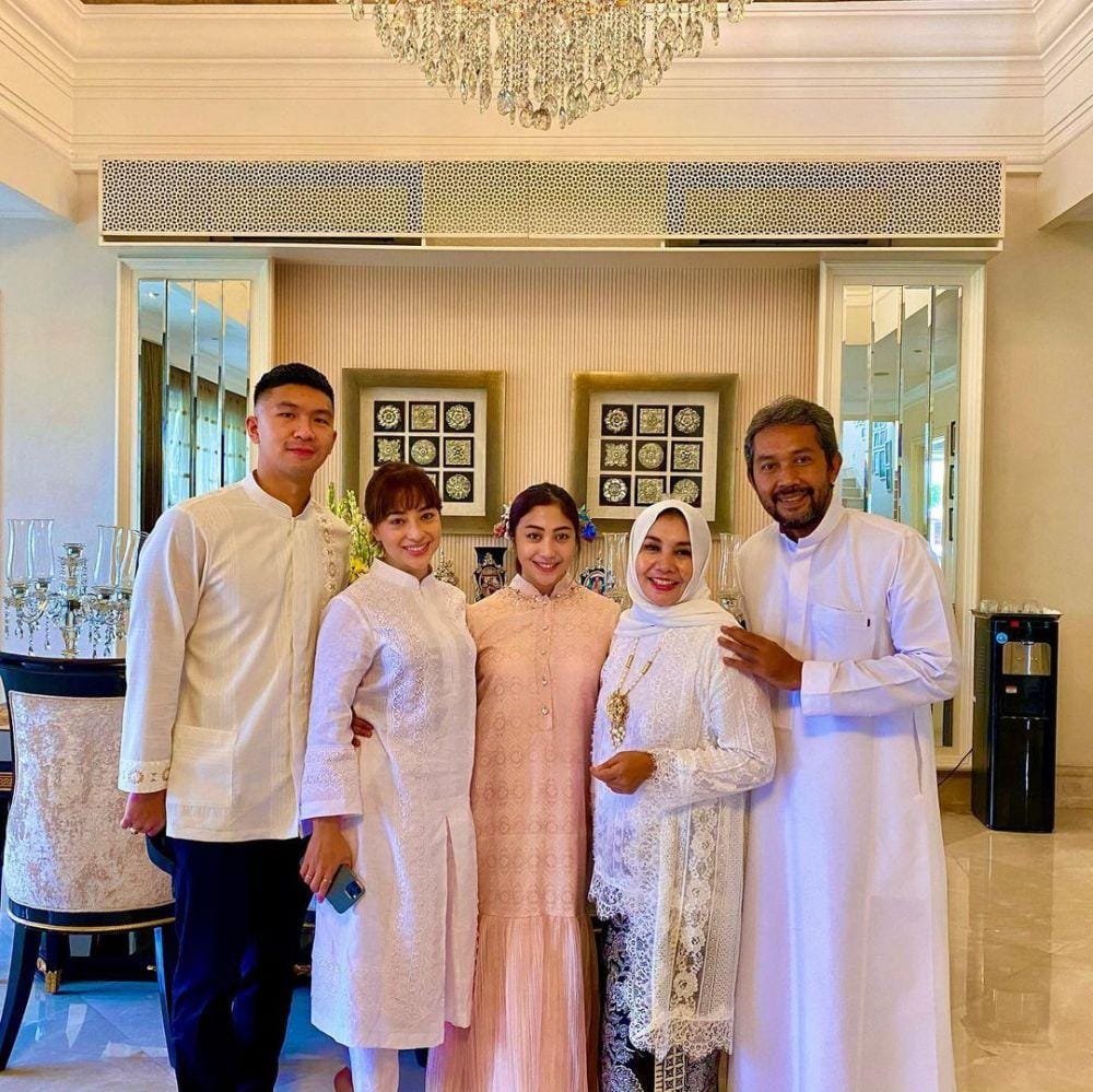 Instagram.com/yorafebrina