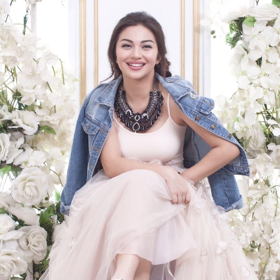 instagram.com/arieltatum