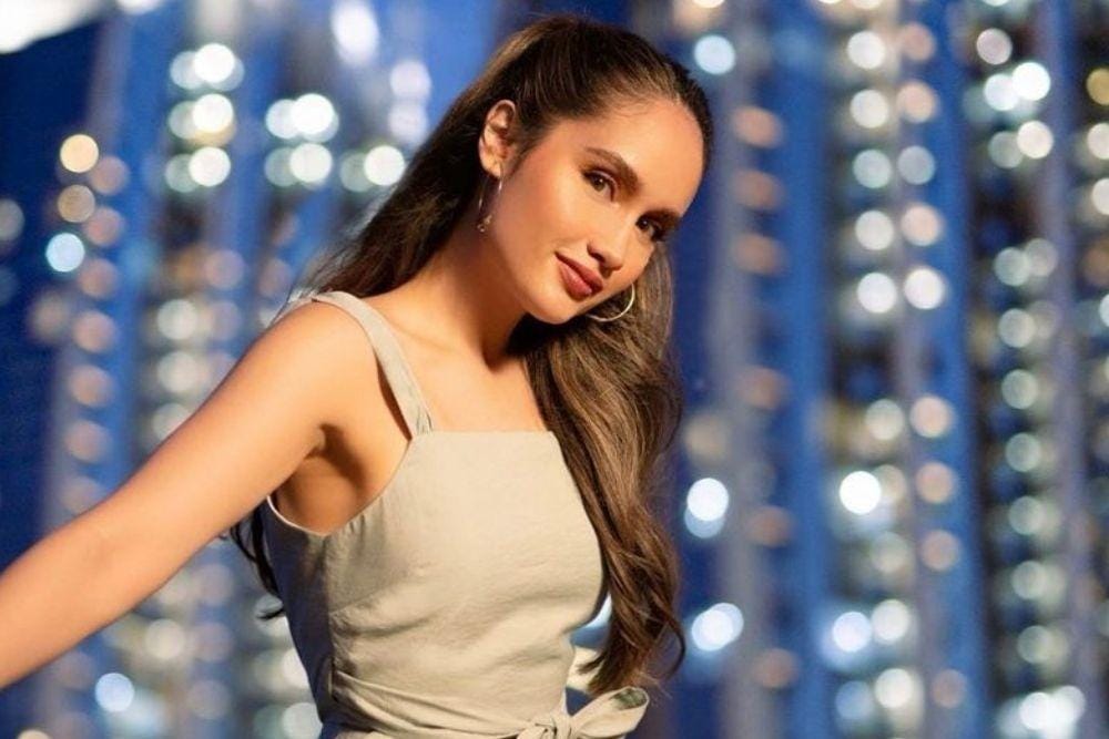 instagram.com/claurakiehl