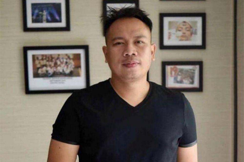 instagram.com/vickyprasetyo777