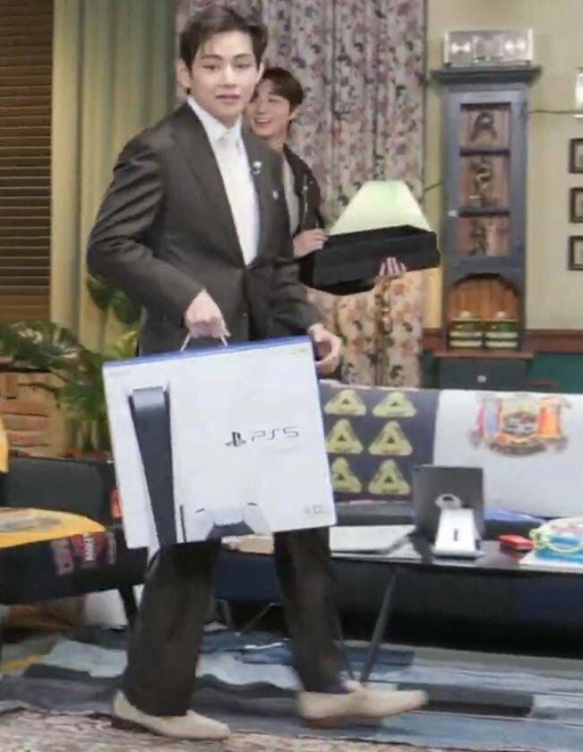 twitter.com/bts_luv_1230v