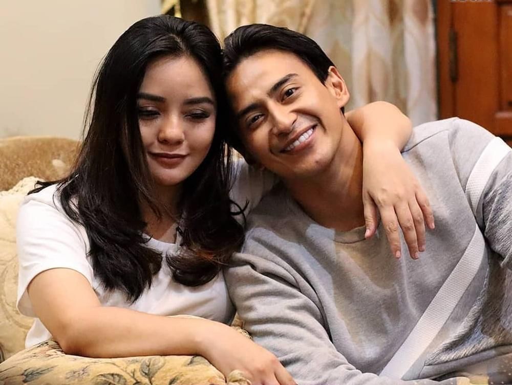 Instagram.com/habibihood.gitasinaga.lovers