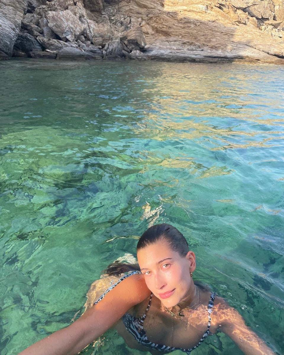 instagram.com/haileybieber