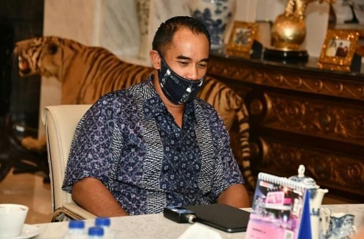 instagram.com/ardibakrie