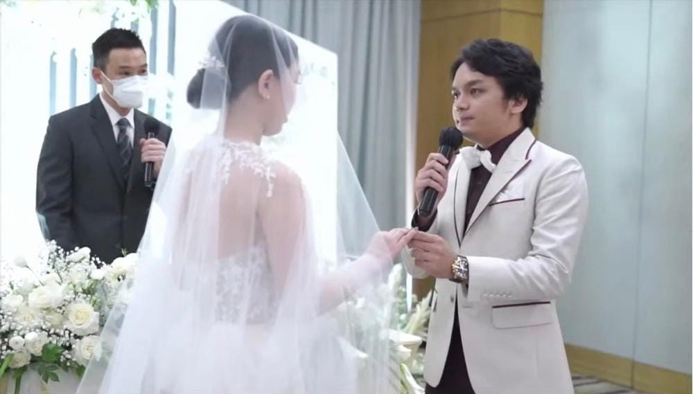 Youtube.com/Calvin Jeremy