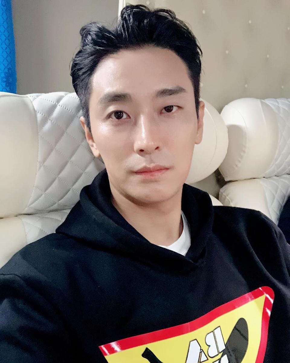 instagram.com/_jujihoon