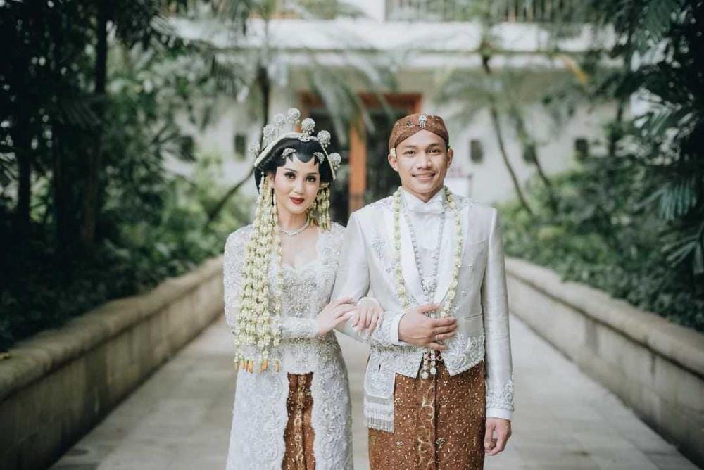 Instagram.com/racheltheresia