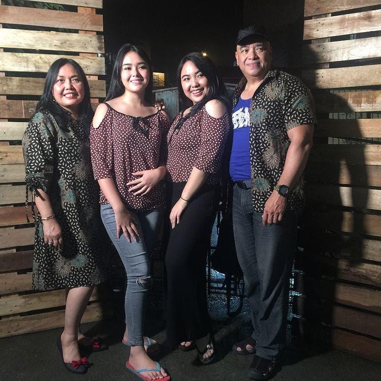 Instagram.com/hennymanopolugue