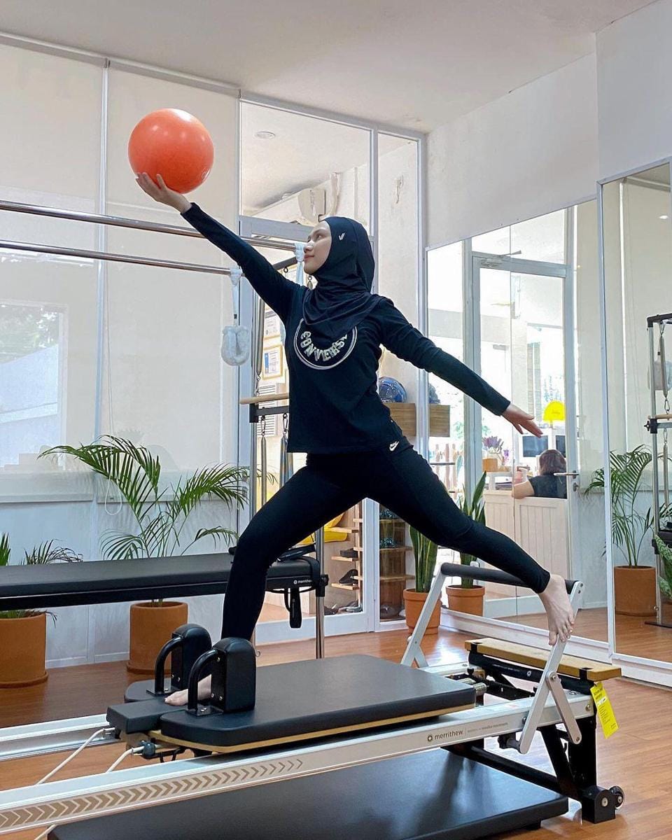 instagram.com/melodylaksani92