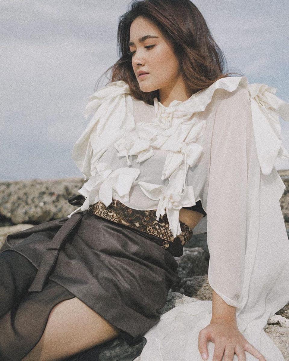 instagram.com/nadyaarina