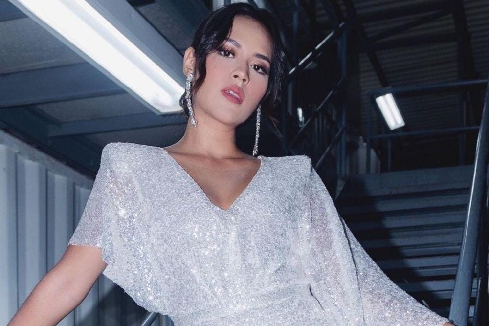 Wajahnya Terpampang di Times Square, Begini Potret Memukau Raisa