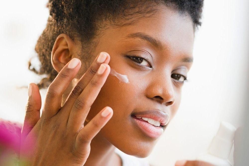 Cara Merawat Kulit Setelah Chemical Peeling / insider.com