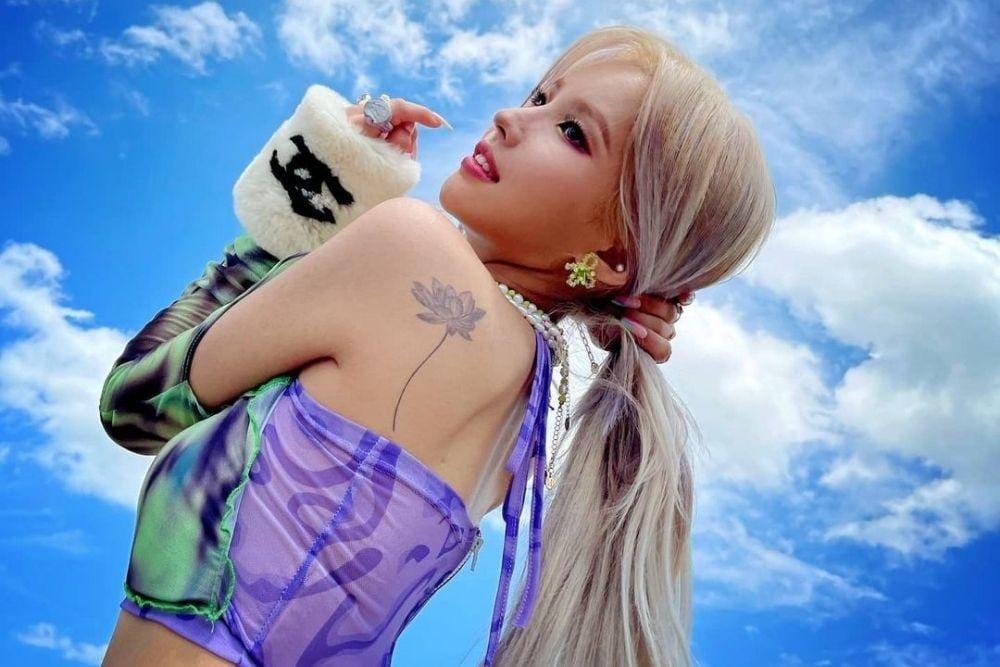 instagram.com/tiny.pretty.j