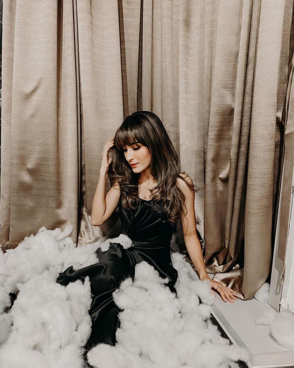 instagram.com/shirinsafira