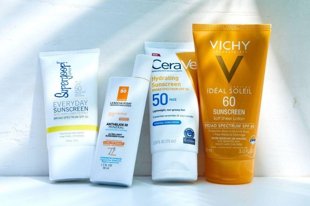 Cara Menyimpan Kosmetik Agar Awet dan Tahan Lama /skincare.com