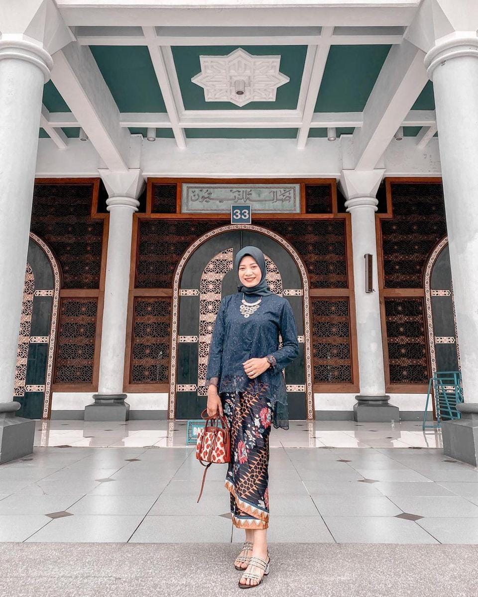 instagram.com/dianandach